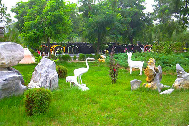 中华永久陵园环境